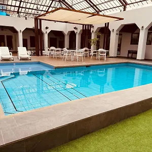 ramada-hotel.guayaquilhotels.org/