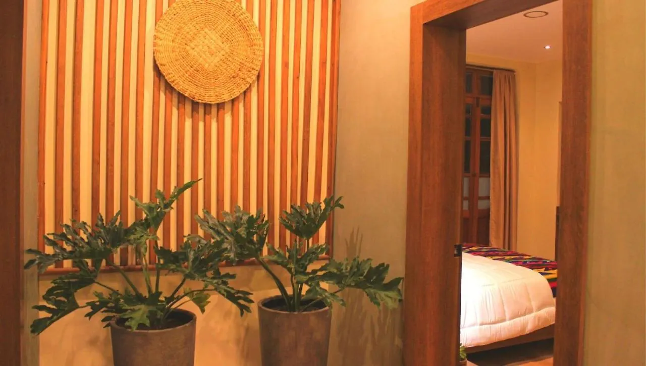 ****  Hotel Inti Quito Ecuador
