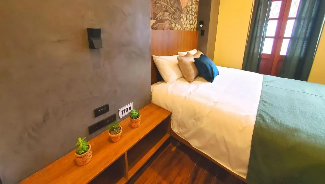 Hotel Inti Quito