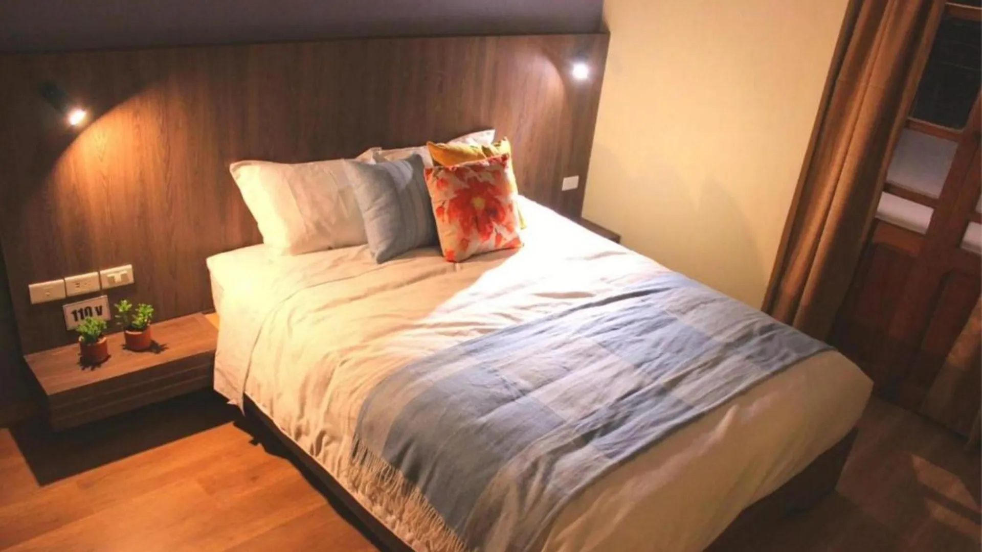 Hotel Inti キト