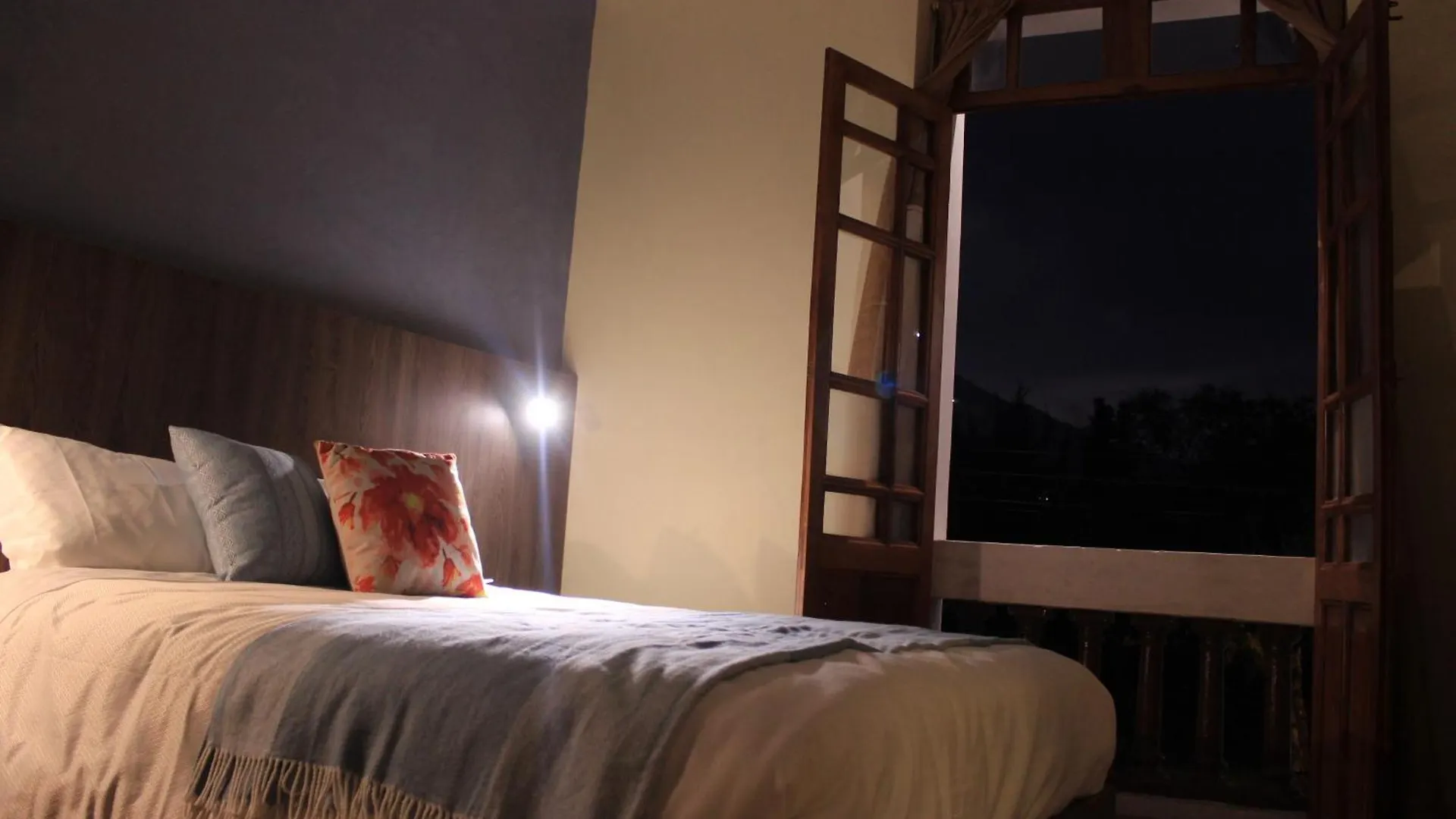 Hotel Inti Quito
